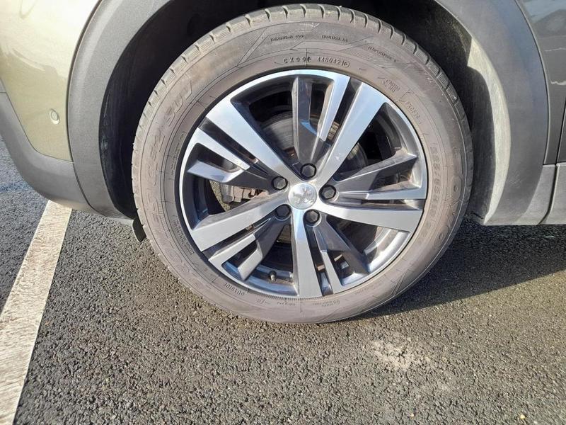 Peugeot 3008 BlueHDi 130ch s&amp;S Eat8 Allure