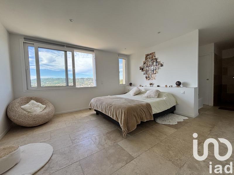 Maison de maîtres - 235 m² - 8 pièces