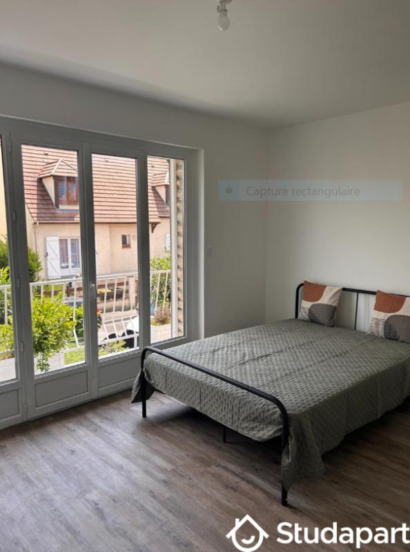 Chambre - 11 m² - 1 pièce