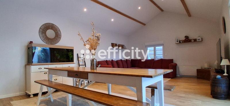 Maison - 122 m² - 6 pièces