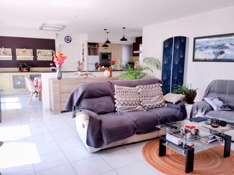 Maison - 111 m² - 5 pièces