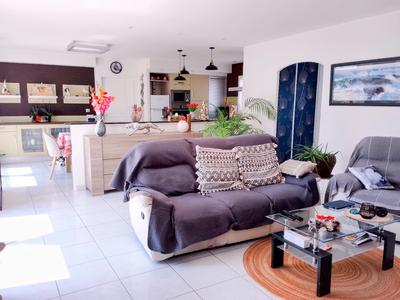 Maison - 111 m² - 5 pièces