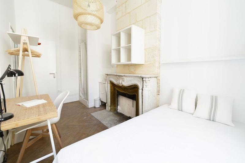 Chambre - 11 m² - 1 pièce