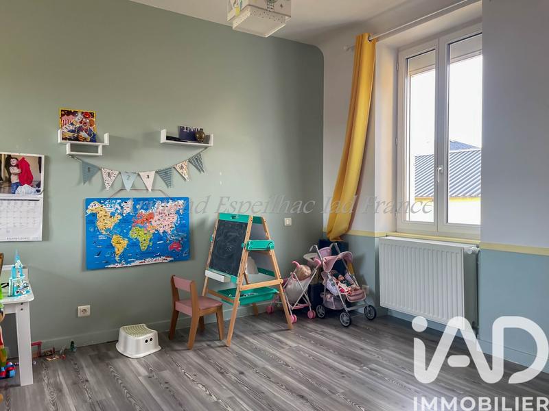 Maison de village - 140 m² - 5 pièces