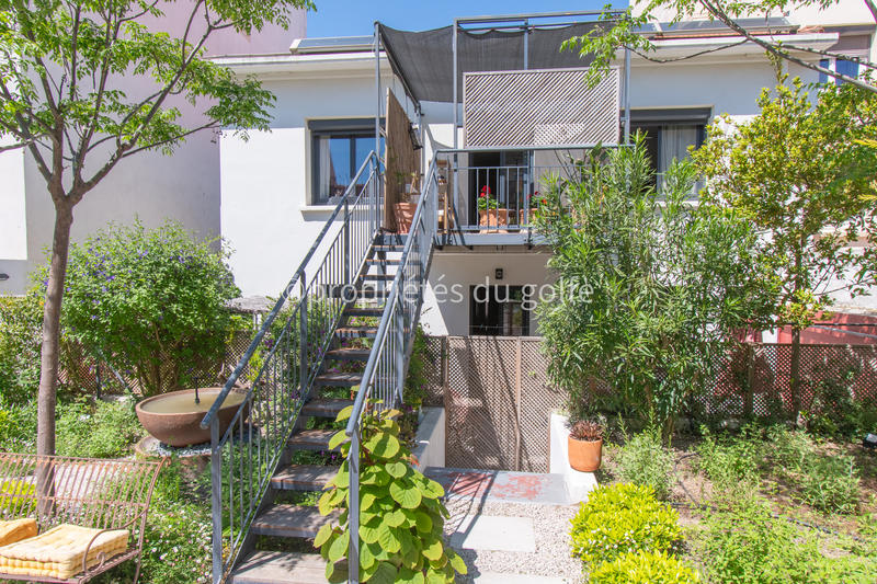 Maison - 189 m² - 5 pièces