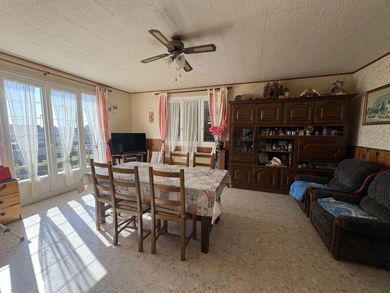 Maison - 143 m² - 5 pièces