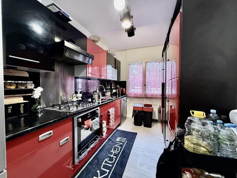 Maison - 97 m² - 5 pièces