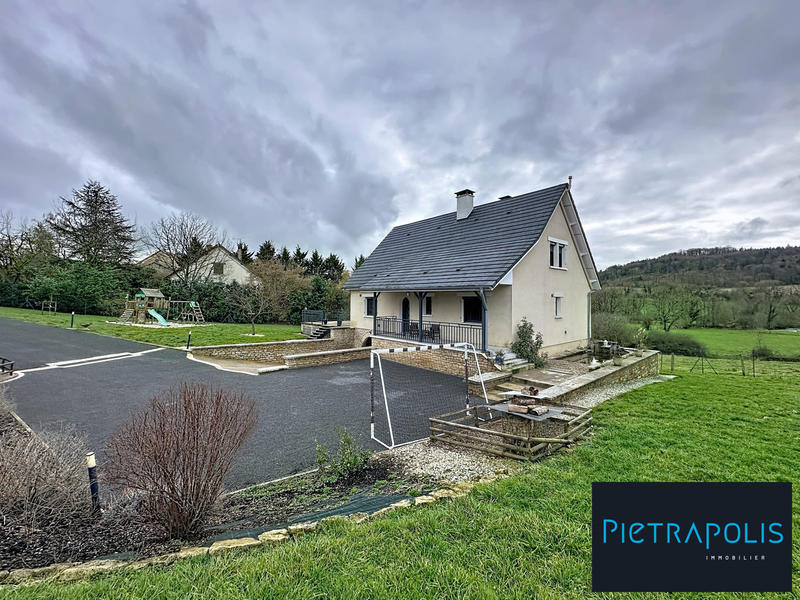 Maison - 157 m² - 7 pièces