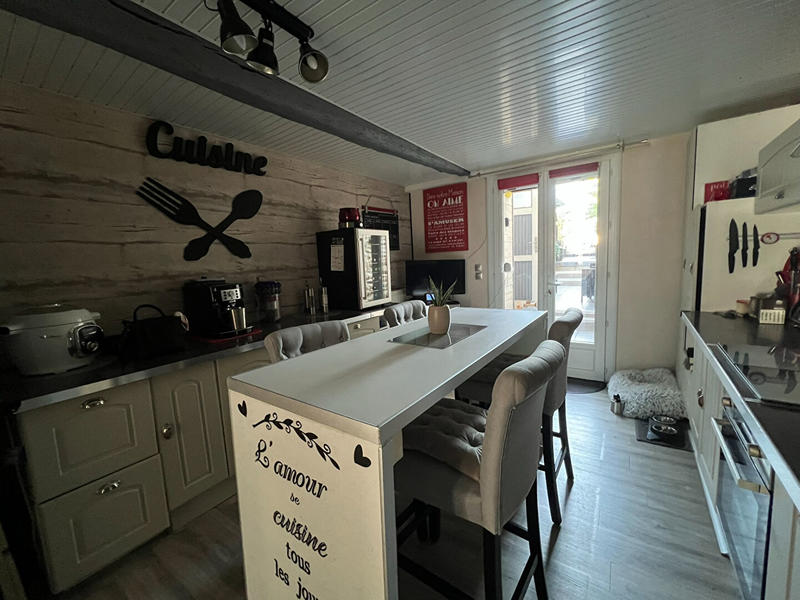 Maison - 120 m² - 4 pièces