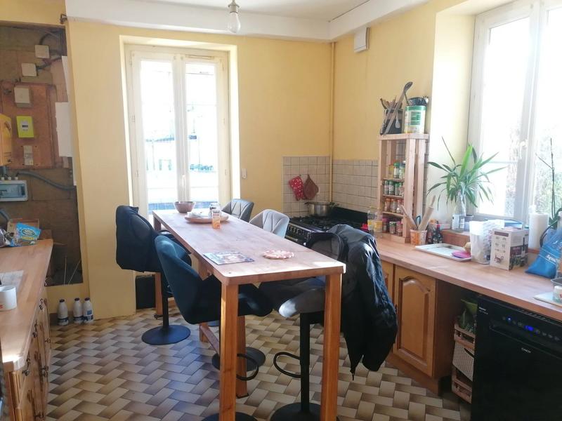 Maison - 158 m² - 8 pièces