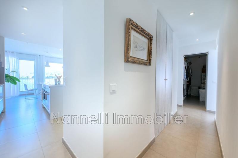Appartement - 93 m² - 3 pièces