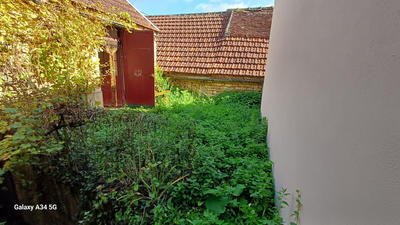 Maison traditionnelle - 82 m² - 4 pièces