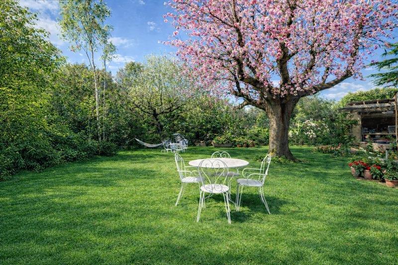 Maison - 465 m² - 15 pièces