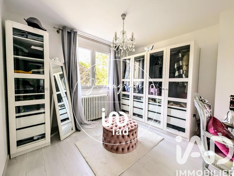 Maison - 111 m² - 5 pièces