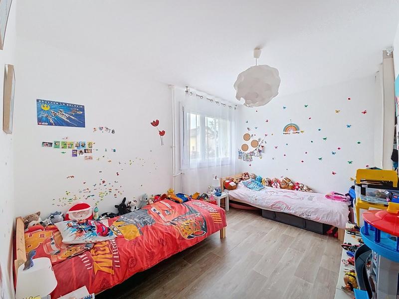 Appartement - 72 m² - 3 pièces