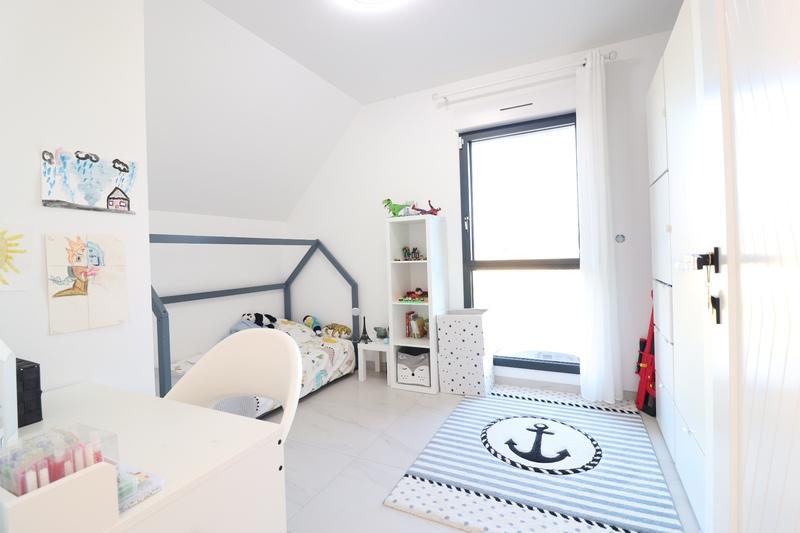 Maison - 187 m² - 4 pièces