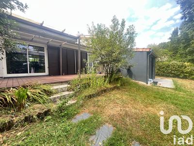 Maison - 144 m² - 6 pièces