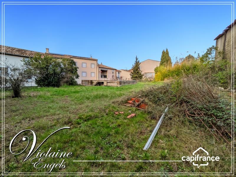 Maison - 240 m² - 10 pièces