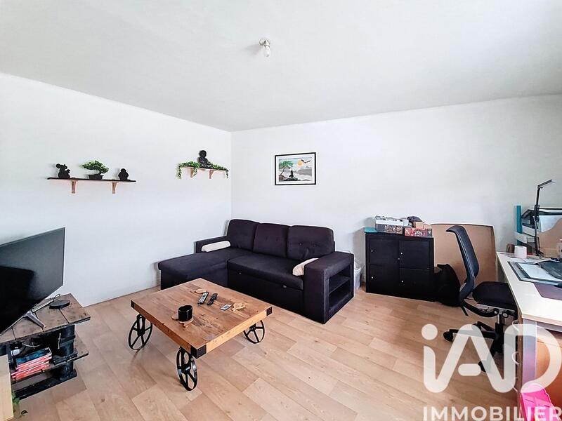 Maison - 204 m² - 7 pièces