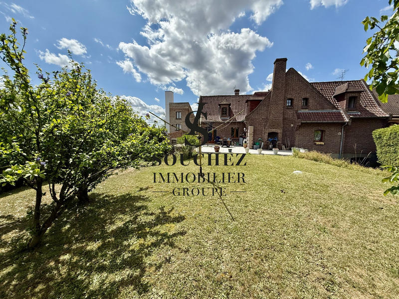 Maison - 191 m² - 6 pièces