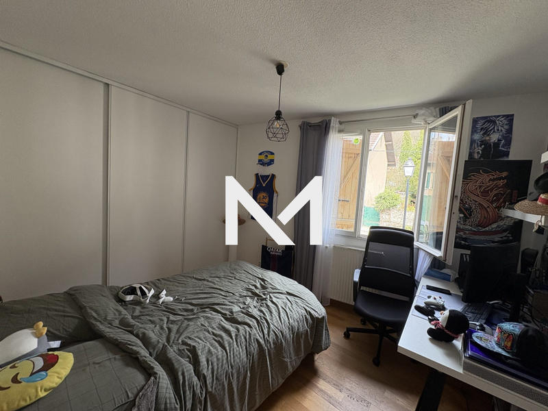 Appartement - 83 m² - 4 pièces