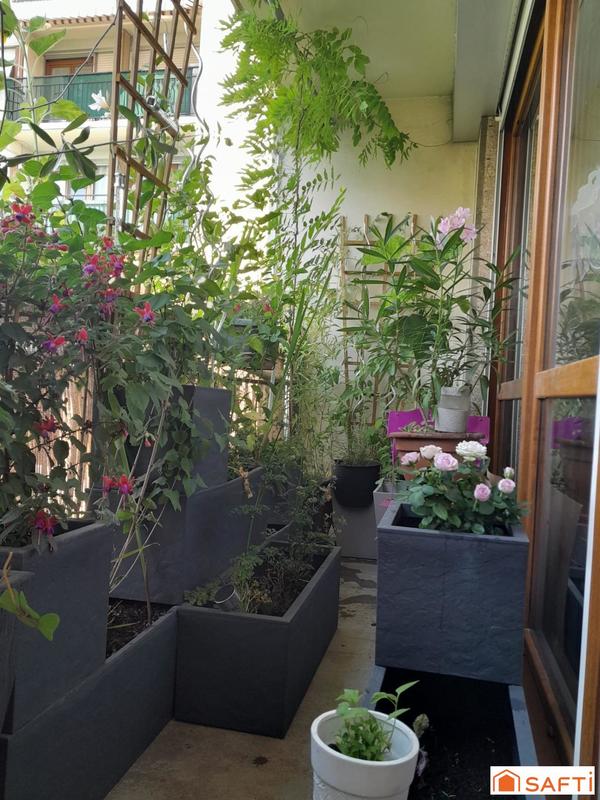 Appartement - 80 m² - 4 pièces