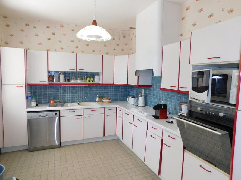 Villa - 263 m² - 11 pièces