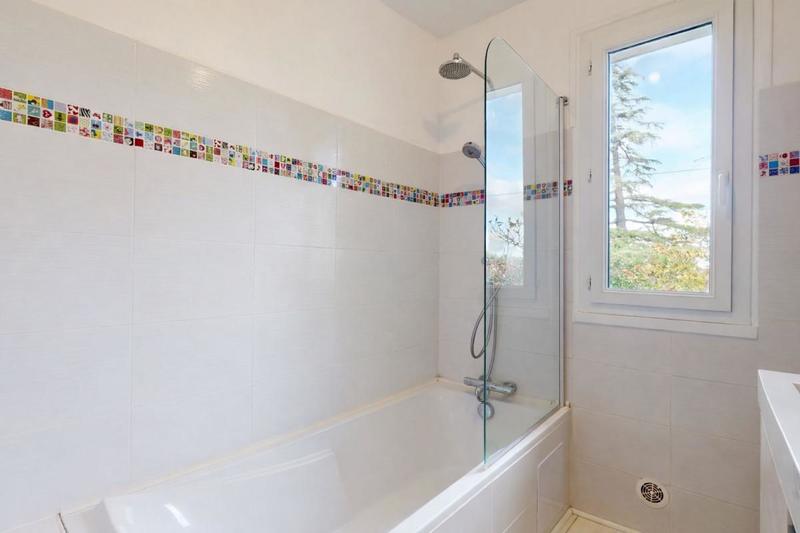 Maison - 155 m² - 6 pièces