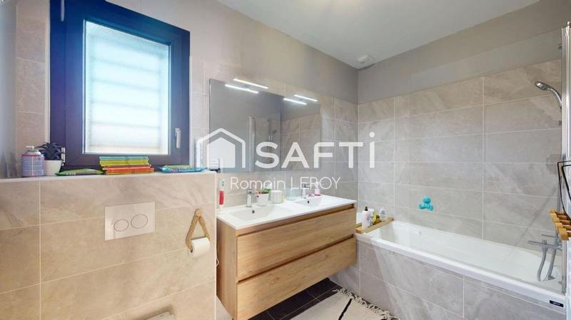 Maison - 96 m² - 4 pièces