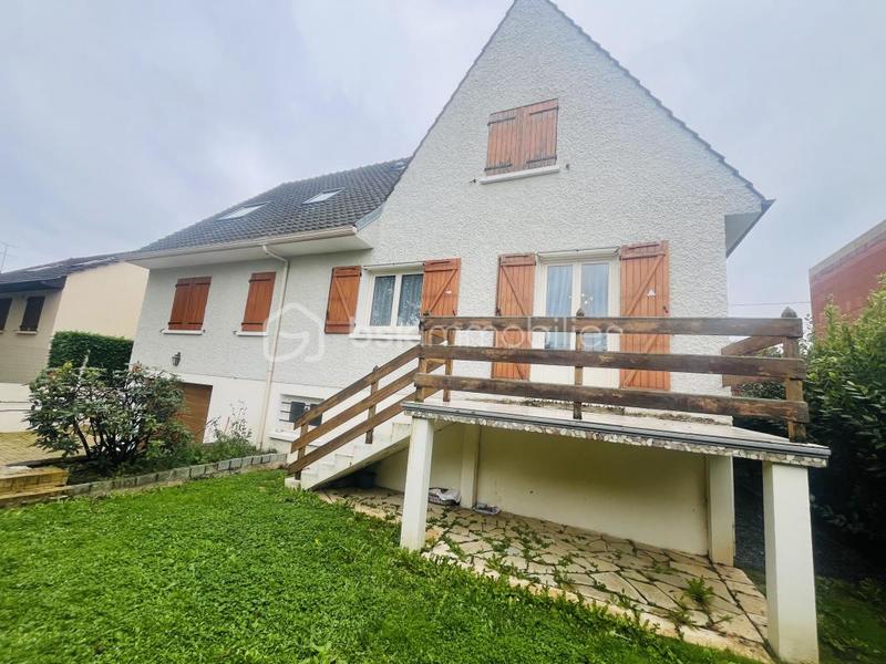 Maison - 186 m² - 6 pièces