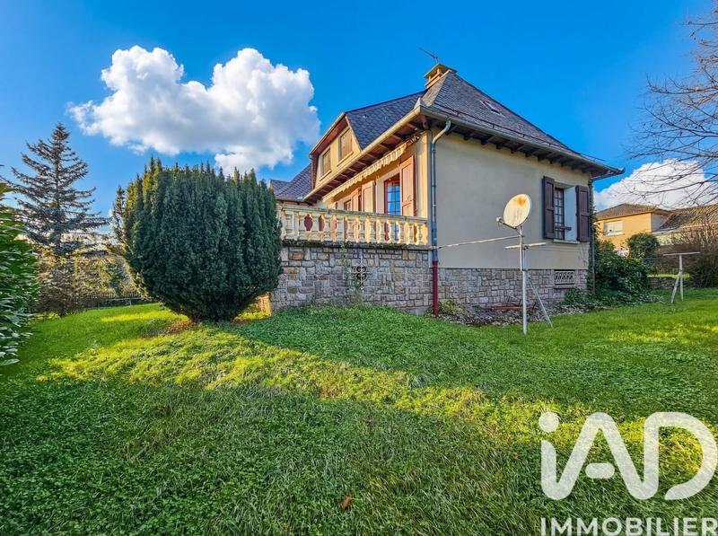 Maison - 185 m² - 7 pièces