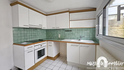 Maison - 104 m² - 6 pièces