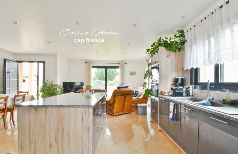 Maison - 101 m² - 5 pièces