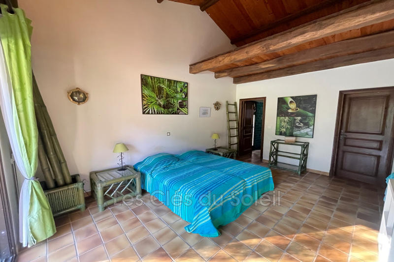 Villa - 166 m² - 5 pièces