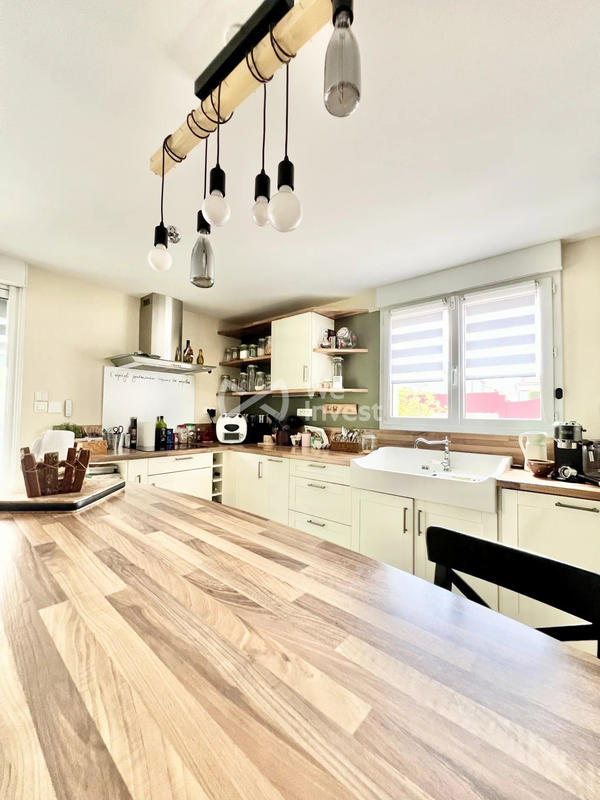 Maison - 113 m² - 5 pièces