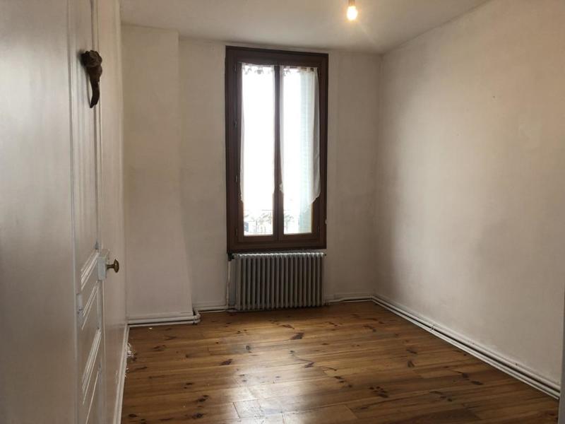 Maison - 93 m² - 5 pièces