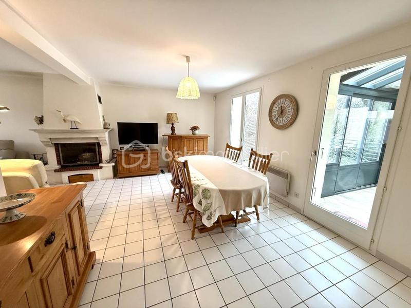 Pavillon - 104 m² - 6 pièces