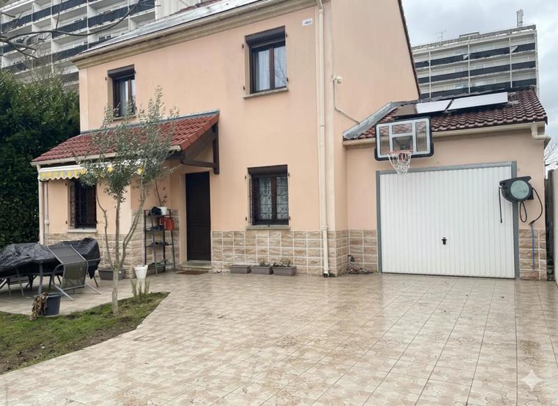 Maison - 130 m² - 7 pièces