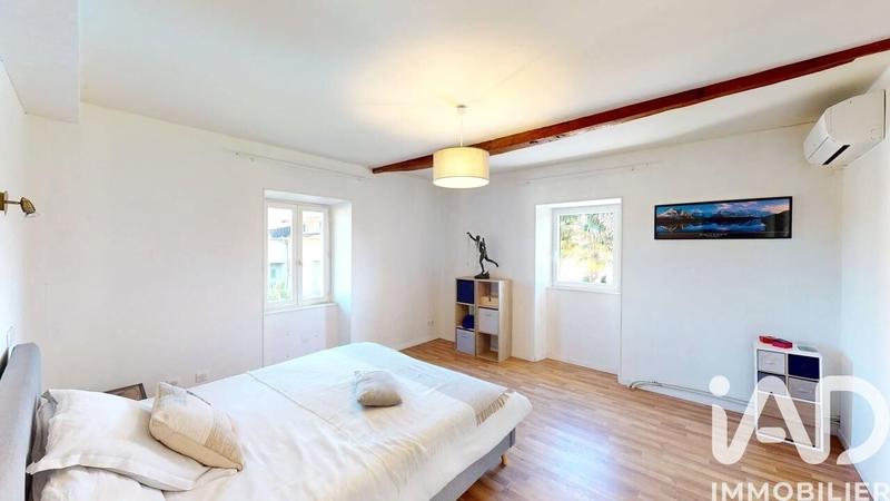 Maison - 172 m² - 6 pièces