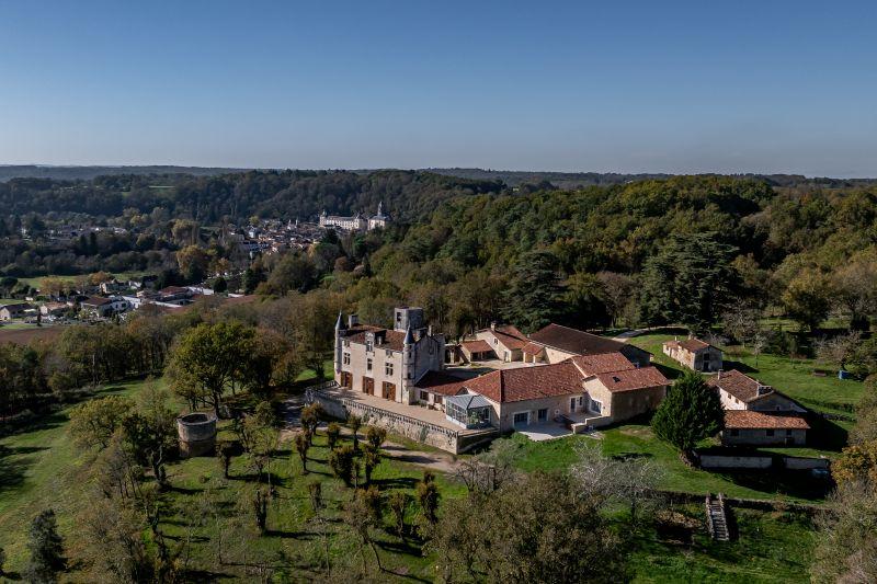 Les secrets du Manoir et de sa Tour Restaurée - Châteaux en fête