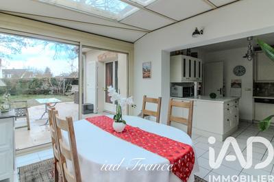 Maison - 102 m² - 6 pièces