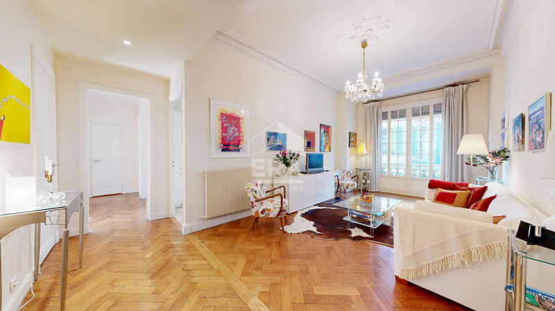 Appartement - 118 m² - 5 pièces