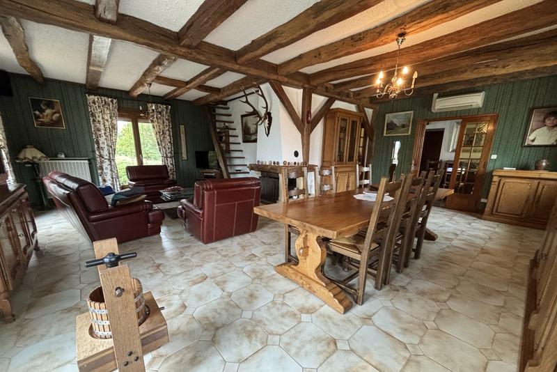 Maison - 110 m² - 5 pièces