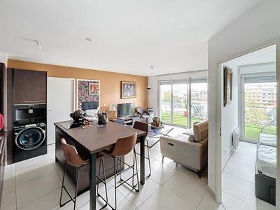 Appartement - 57 m² - 3 pièces