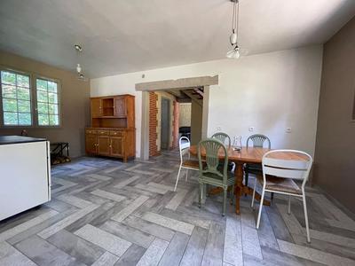 Maison - 111 m² - 5 pièces