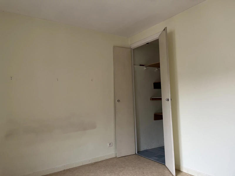 Appartement - 107 m² - 6 pièces