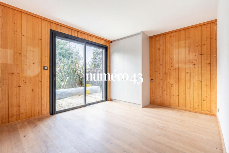 Maison contemporaine - 152 m² - 6 pièces