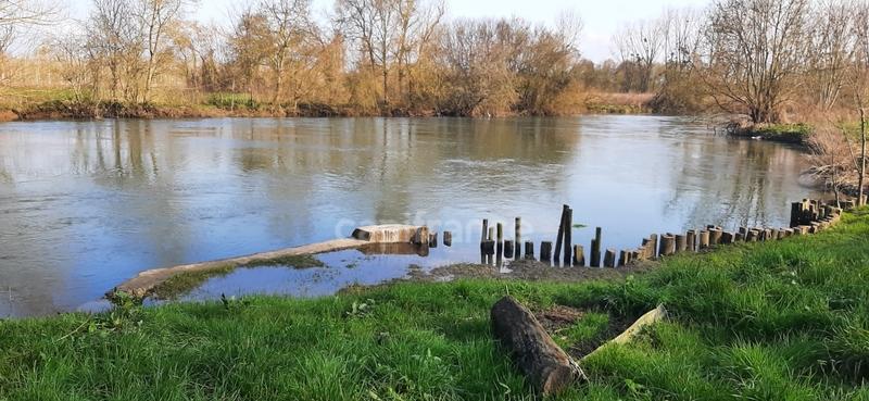 Terrain de loisirs - 826 m²