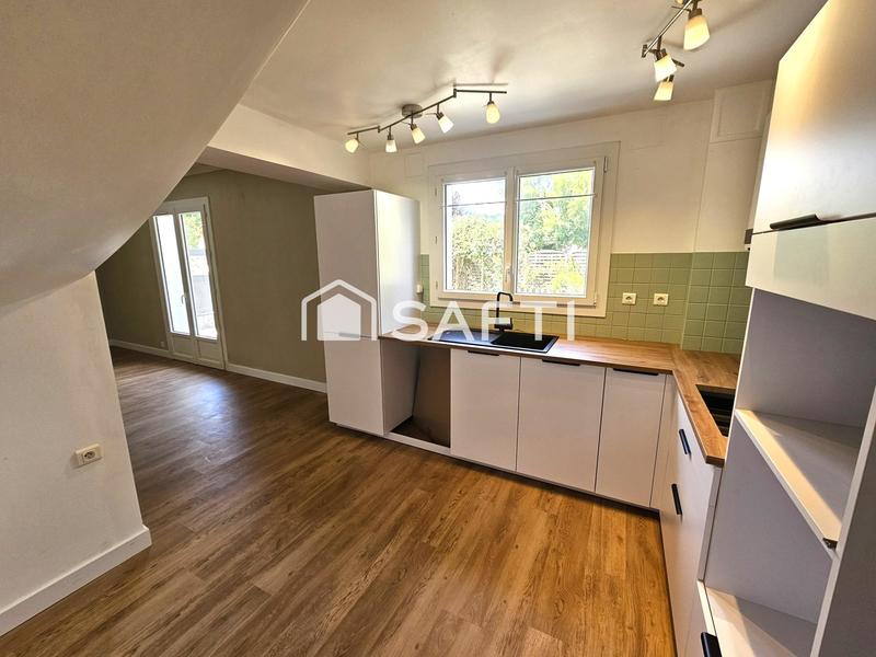 Maison - 140 m² - 6 pièces