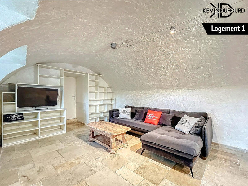 Mas - 160 m² - 9 pièces